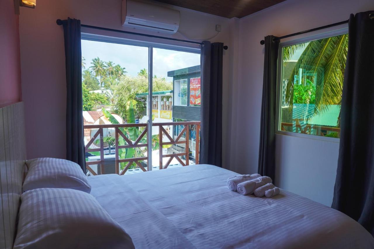 The Zen Den Hotel Thulusdhoo Exterior photo